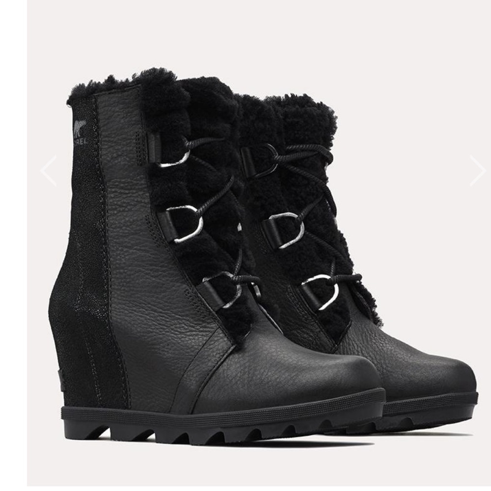 Sorel - Joan of Arctic Wedge II Lux. Like new! Worn once.